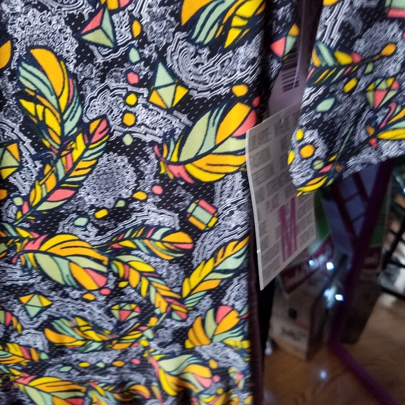 Lularoe Nicole - Picture 3 of 3